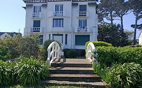 Villa en front de mer avec accès direct au GR34